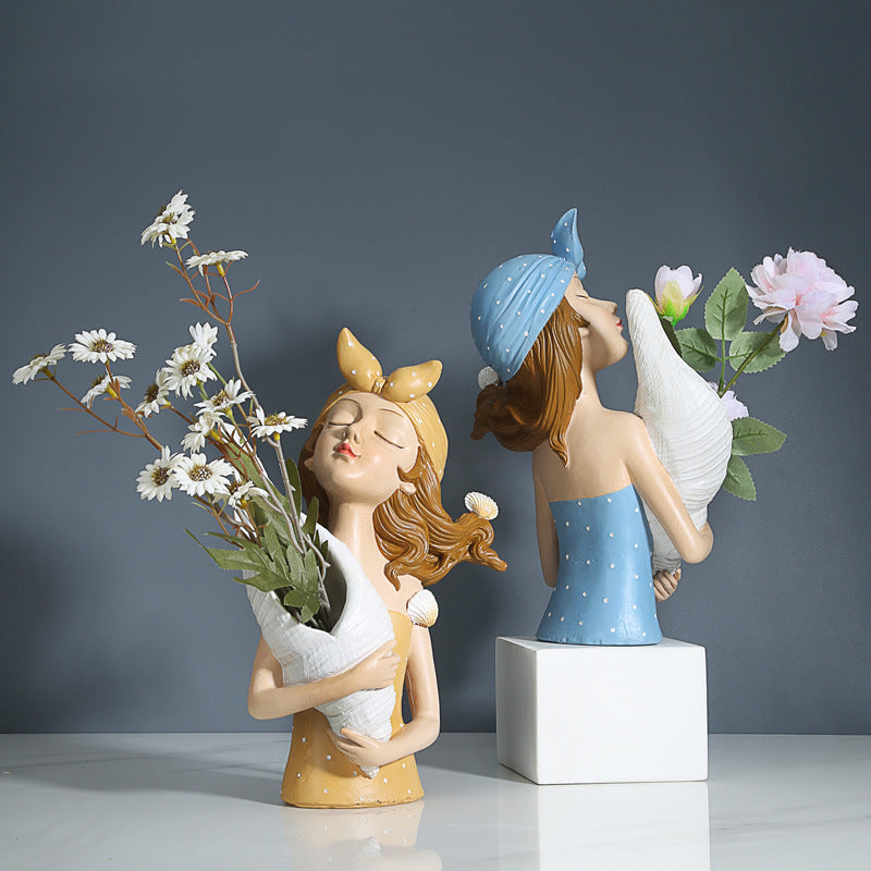 Resin Nordic Bouquet Girl Ornament