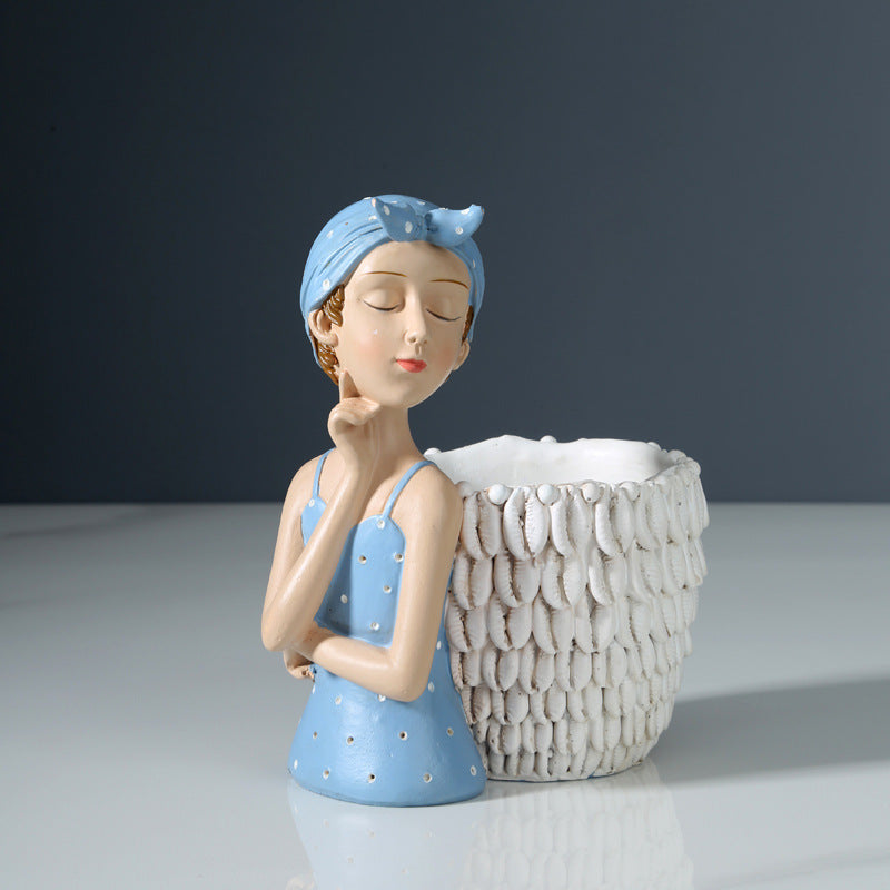 Resin Nordic Bouquet Girl Ornament